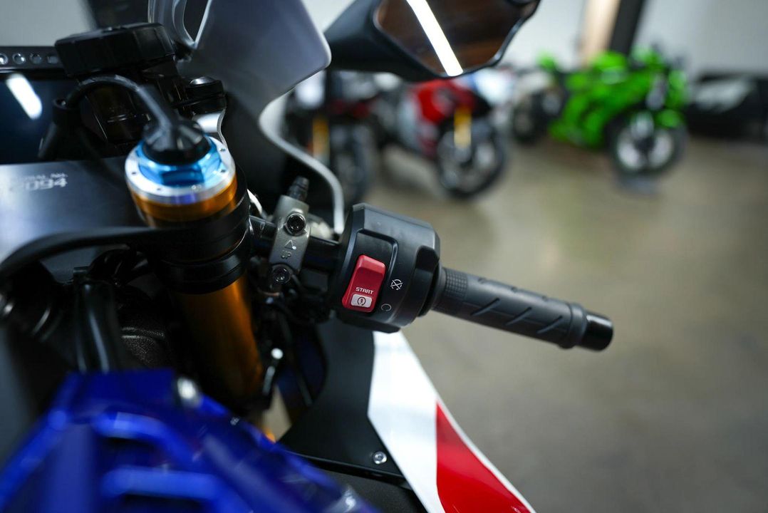 2023 Honda CBR1000RR- R Fireblade SP