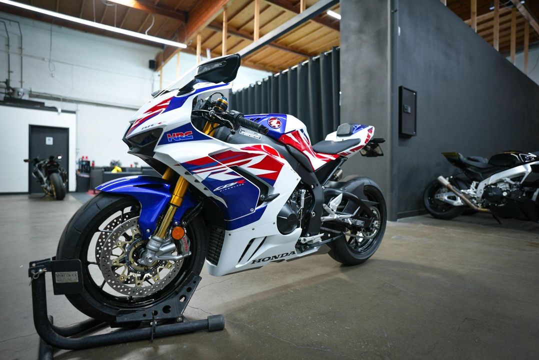2023 Honda CBR1000RR- R Fireblade SP