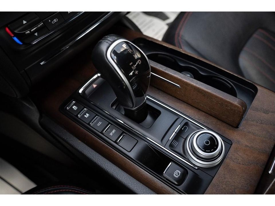 2017 Maserati Ghibli