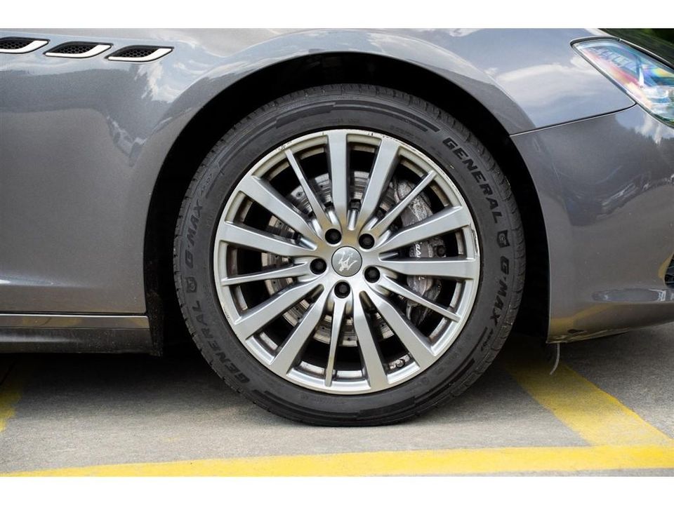 2017 Maserati Ghibli