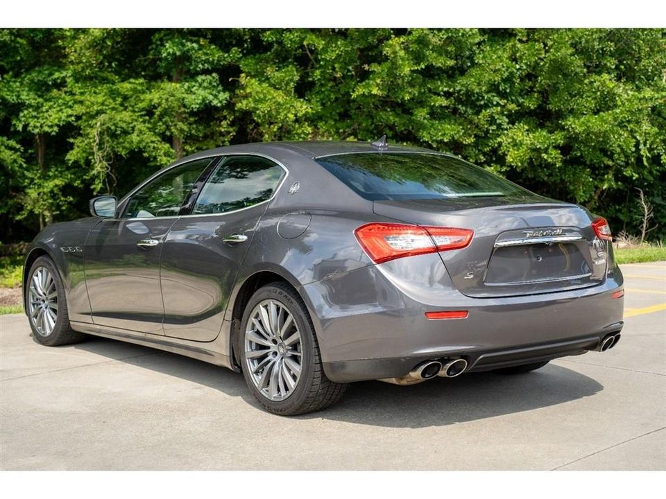 2017 Maserati Ghibli