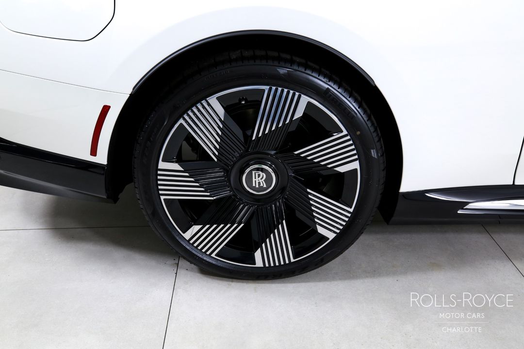 2025 Rolls-Royce Spectre