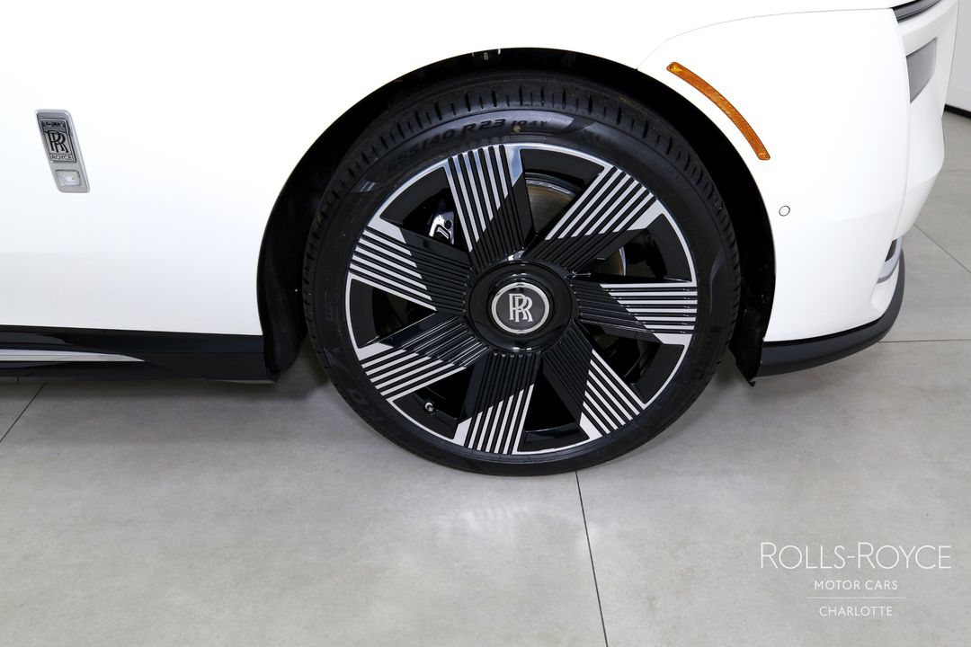 2025 Rolls-Royce Spectre
