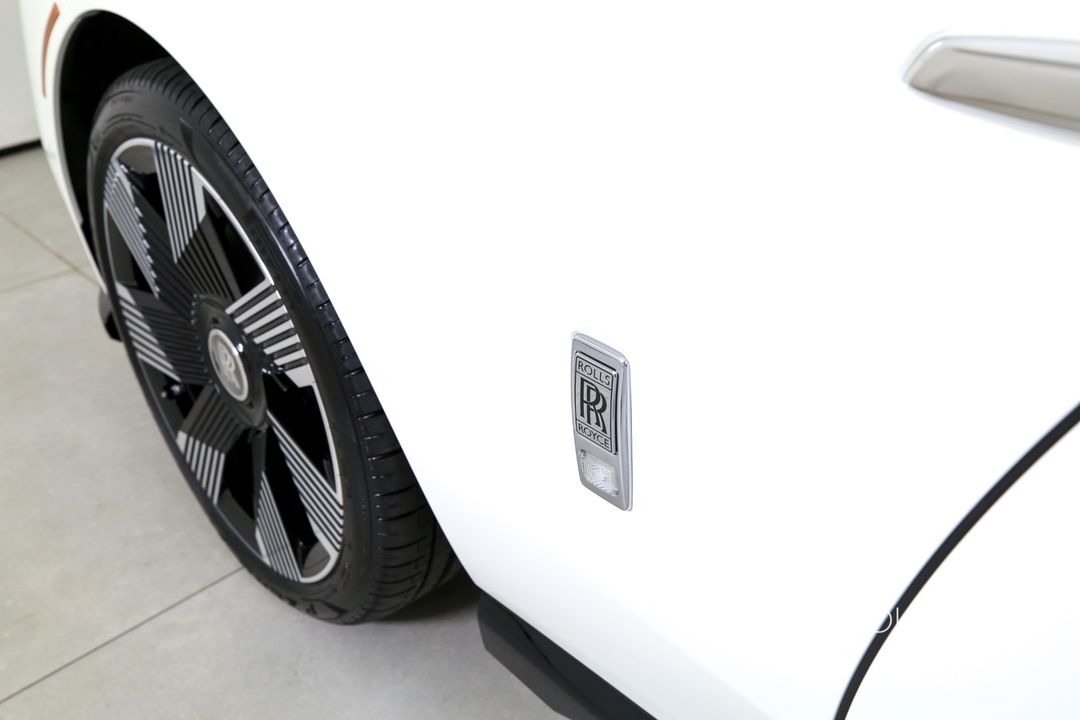 2025 Rolls-Royce Spectre