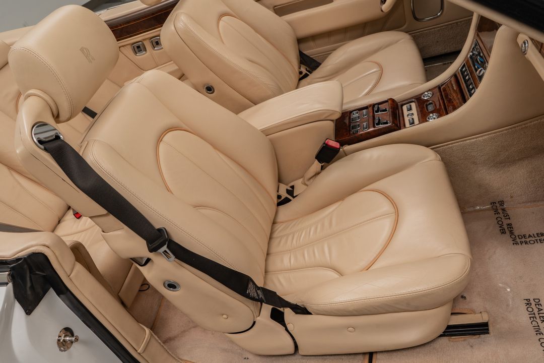 2001 Rolls-Royce Corniche