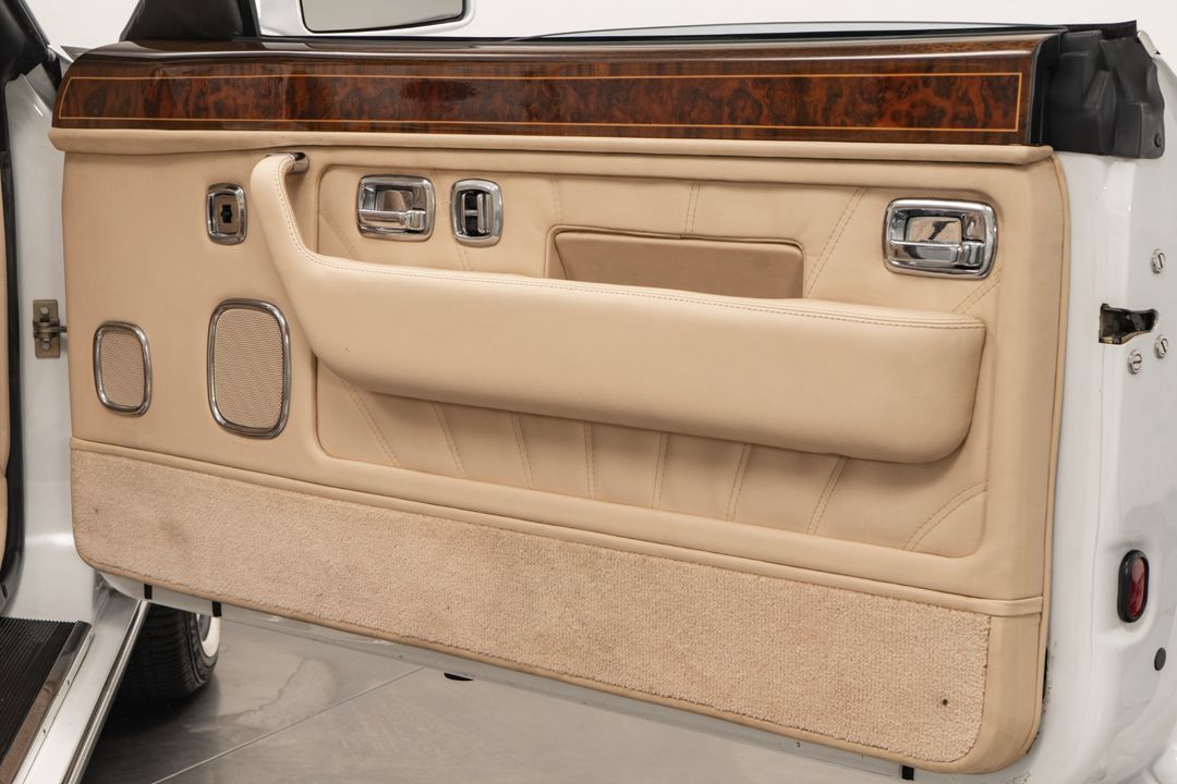 2001 Rolls-Royce Corniche