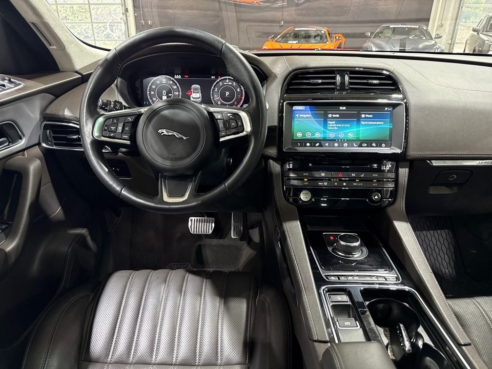 2019 Jaguar F-PACE
