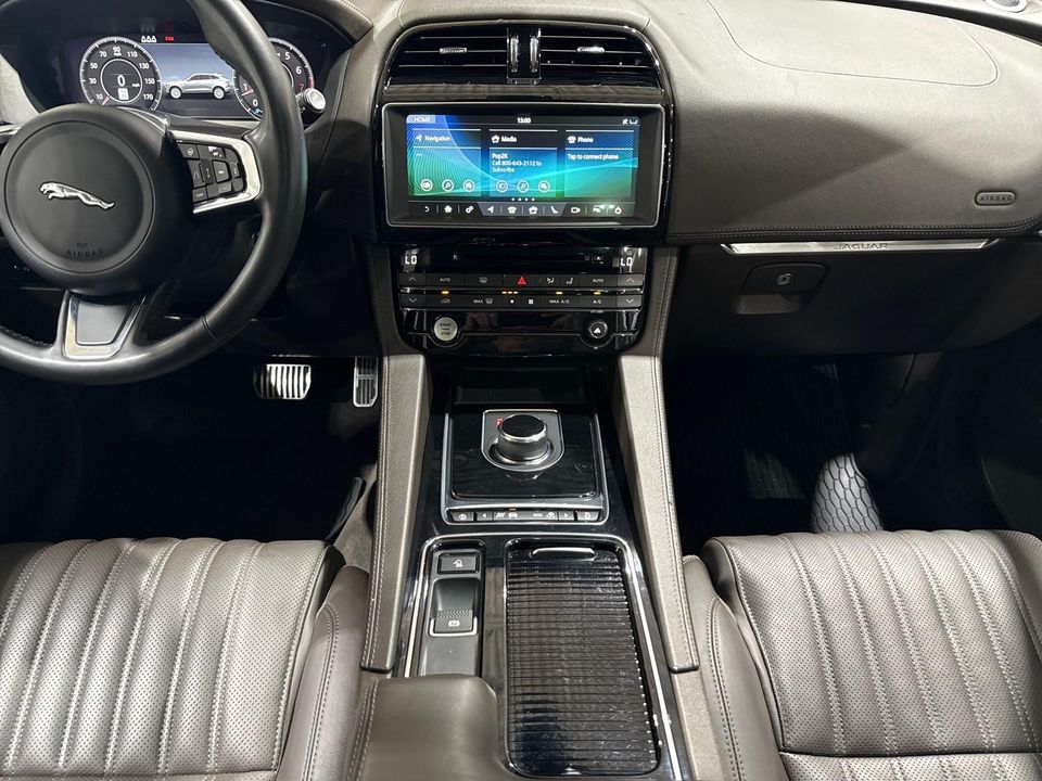 2019 Jaguar F-PACE