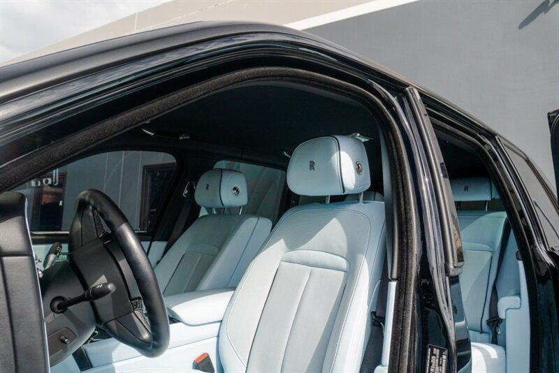 2022 Rolls-Royce Black Badge Cullinan