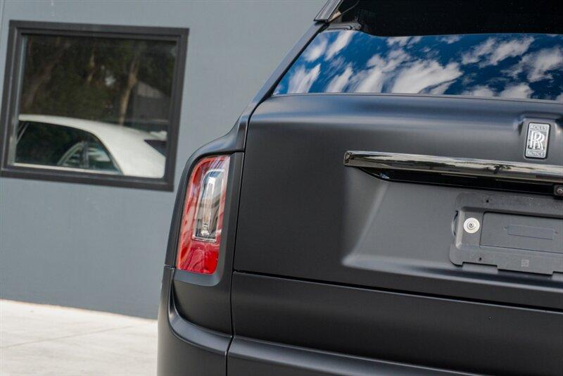2022 Rolls-Royce Black Badge Cullinan