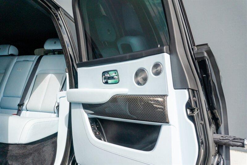 2022 Rolls-Royce Black Badge Cullinan
