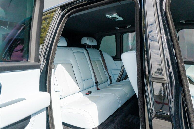2022 Rolls-Royce Black Badge Cullinan
