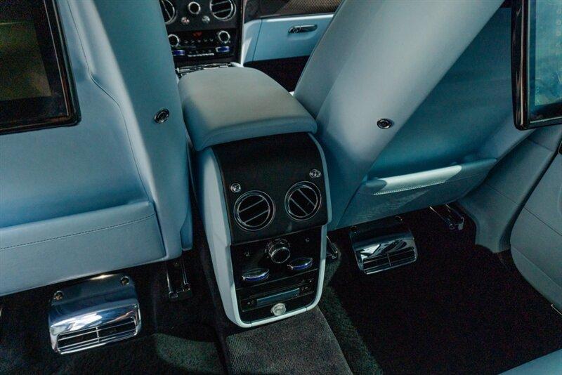 2022 Rolls-Royce Black Badge Cullinan