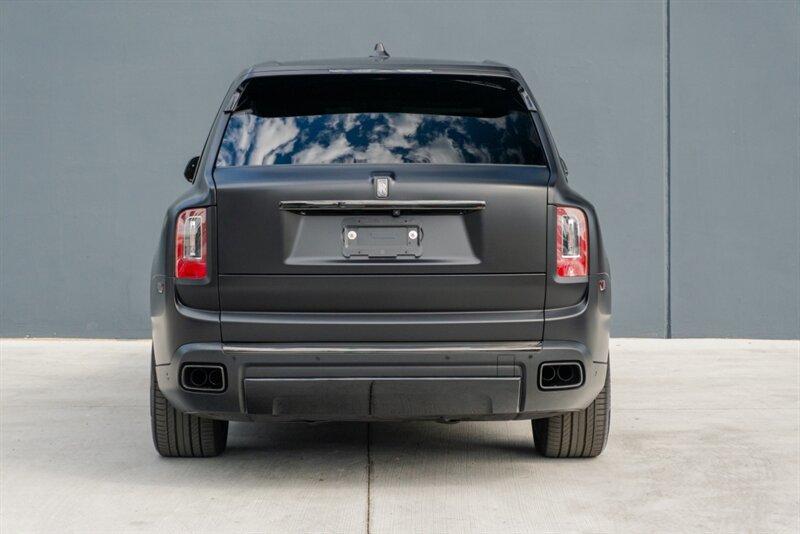 2022 Rolls-Royce Black Badge Cullinan