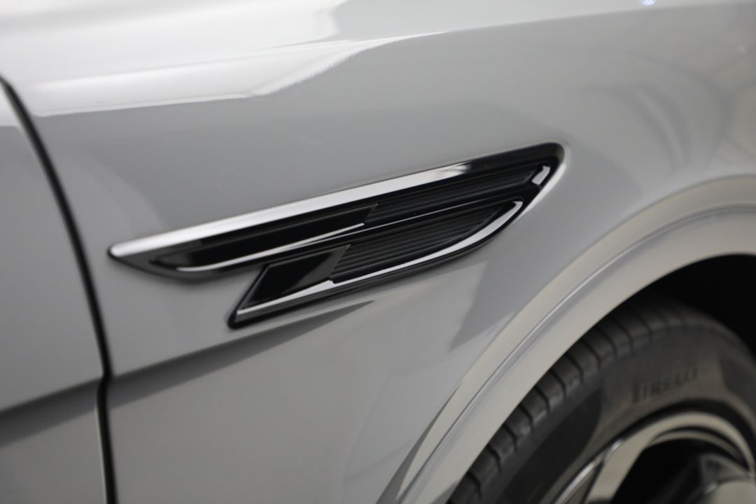 2022 Bentley Bentayga