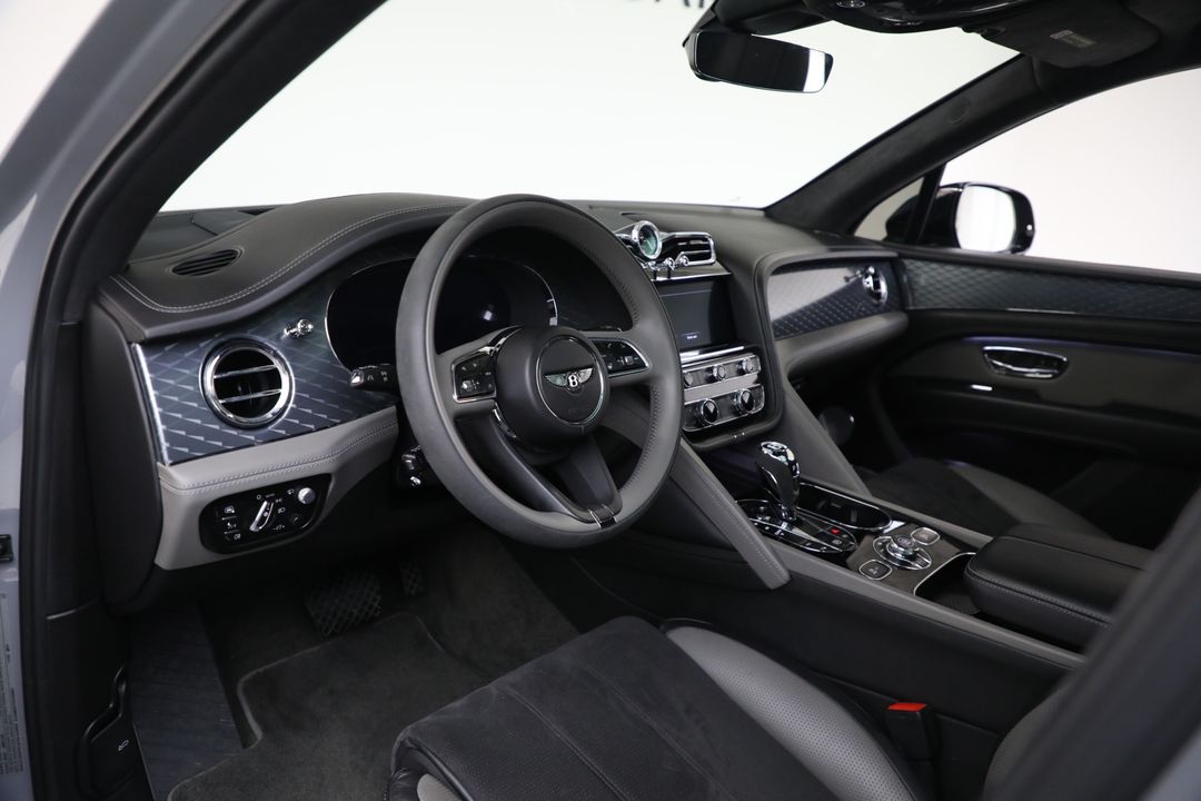 2022 Bentley Bentayga