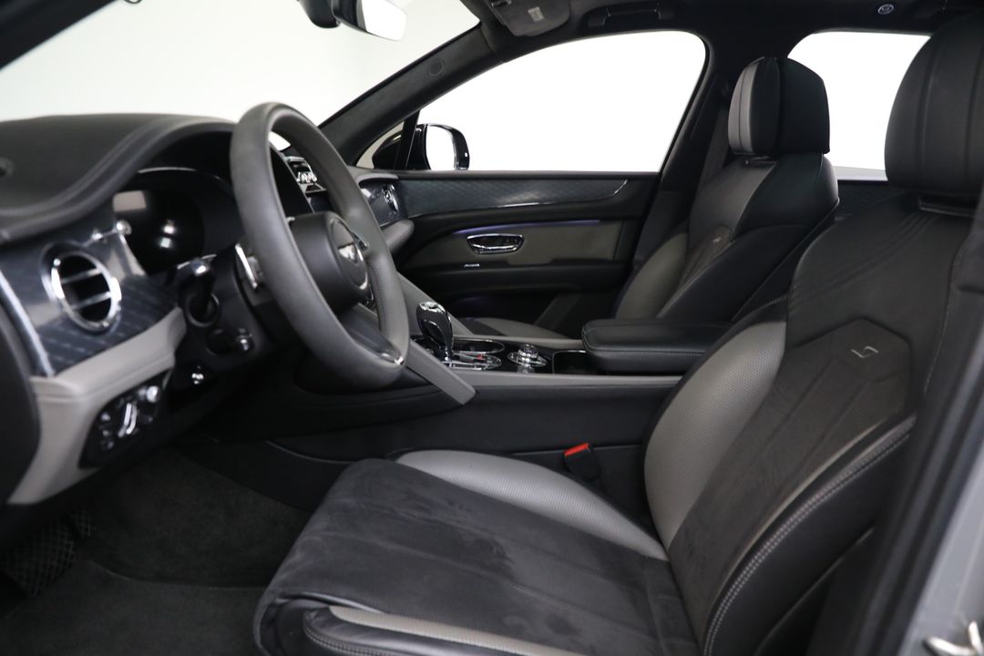 2022 Bentley Bentayga