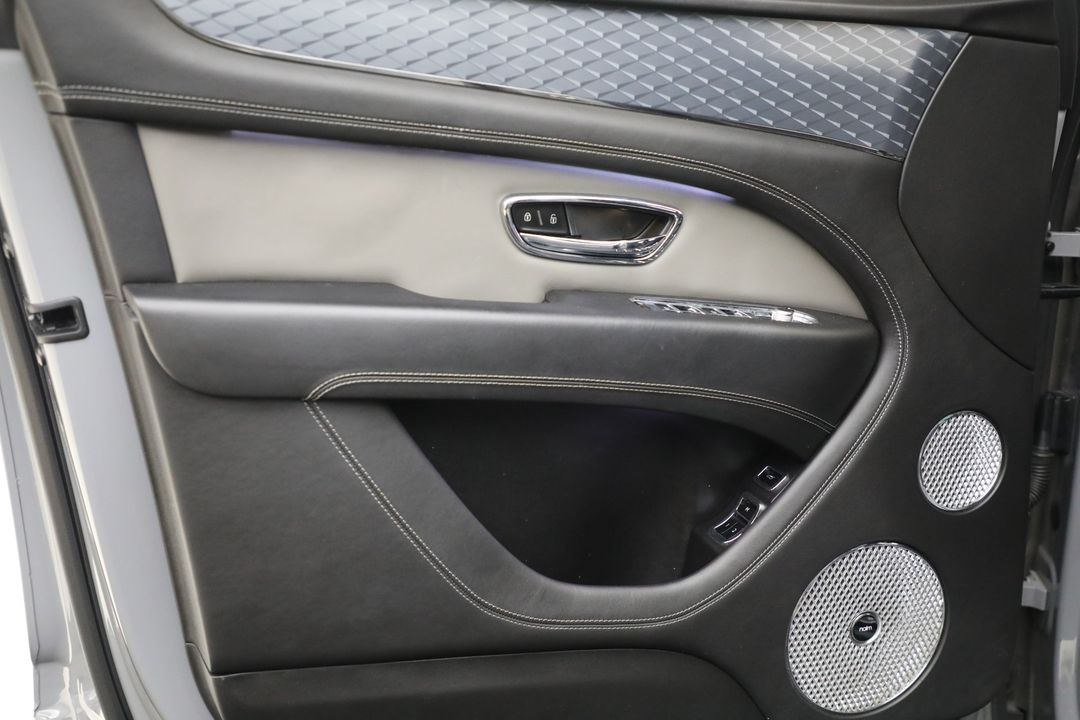 2022 Bentley Bentayga