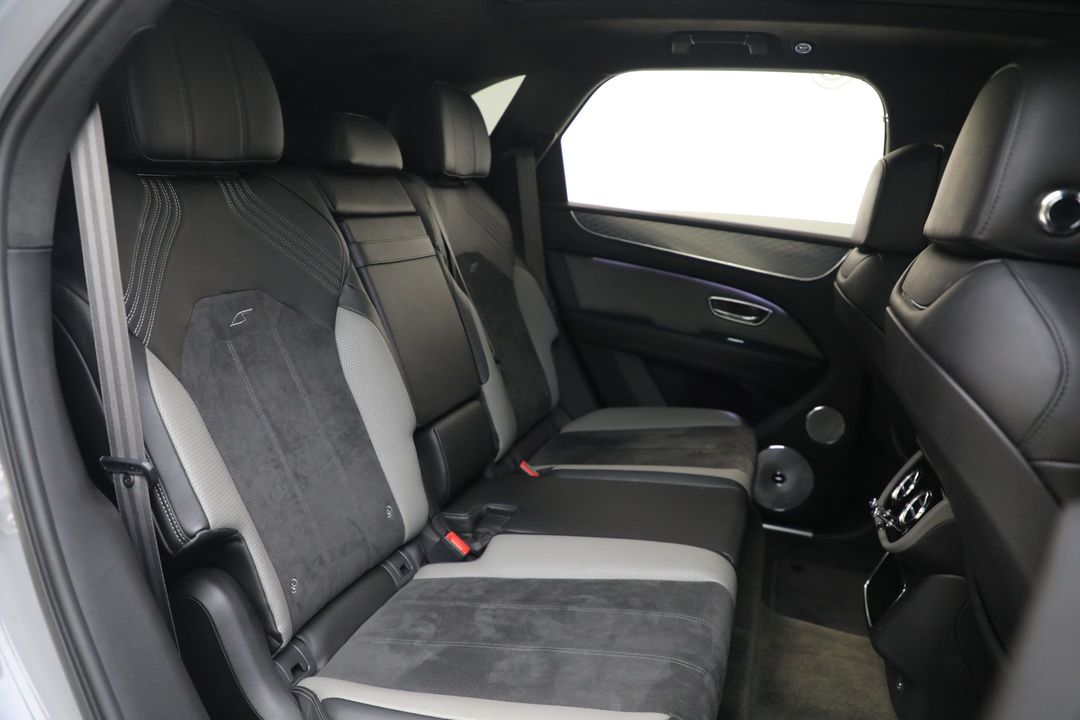 2022 Bentley Bentayga