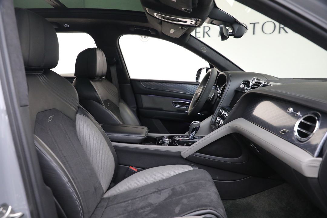 2022 Bentley Bentayga