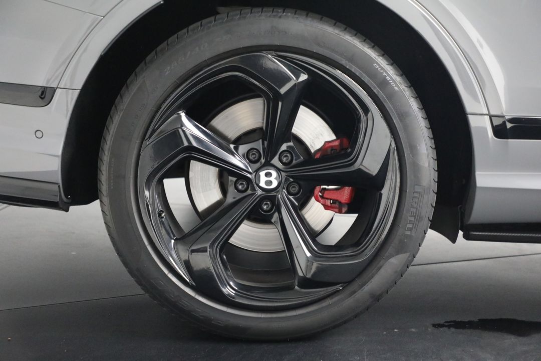 2022 Bentley Bentayga