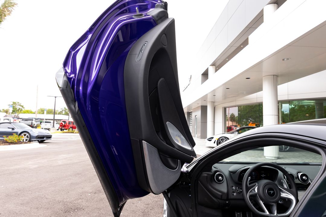 2025 McLaren GTS