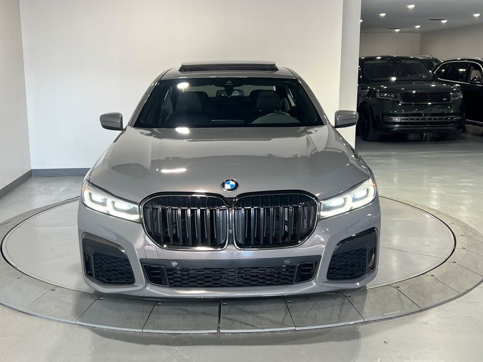 2022 BMW 7 Series 740i AWD M Sport Pkg