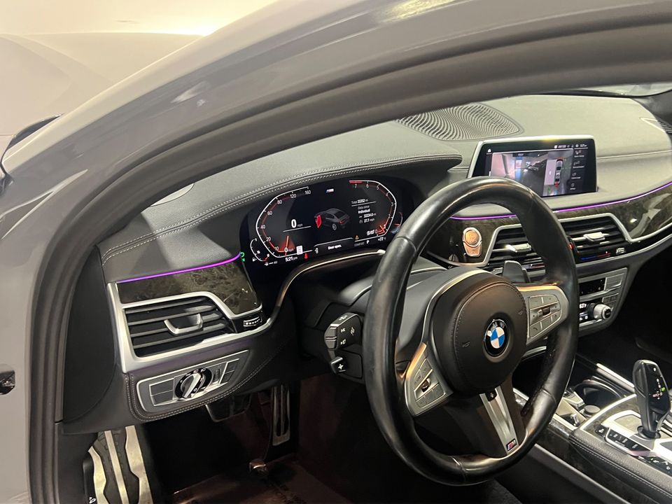 2022 BMW 7 Series 740i AWD M Sport Pkg