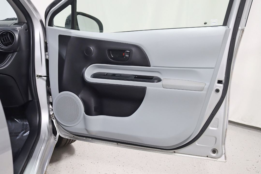 2012 Toyota Prius c