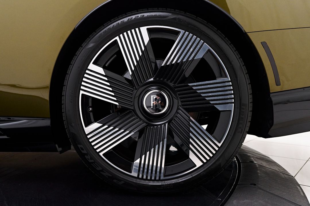 2024 Rolls-Royce Spectre