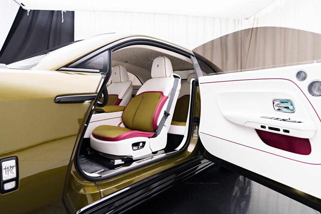 2024 Rolls-Royce Spectre