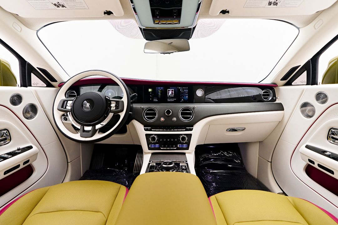 2024 Rolls-Royce Spectre