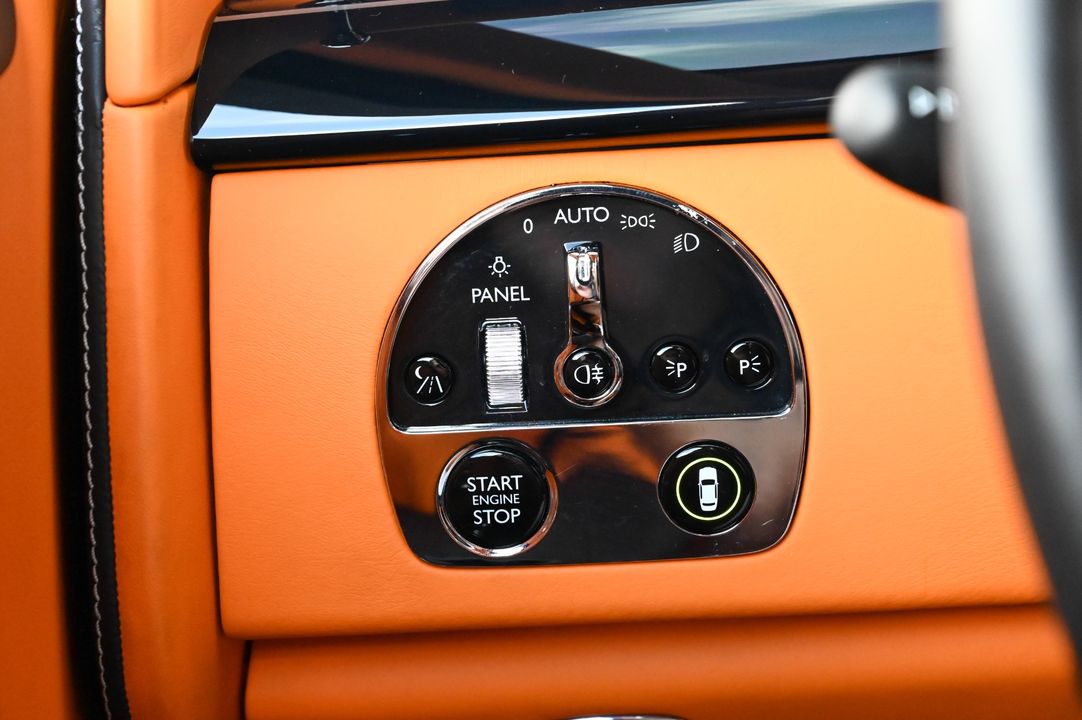 2018 Rolls-Royce Phantom