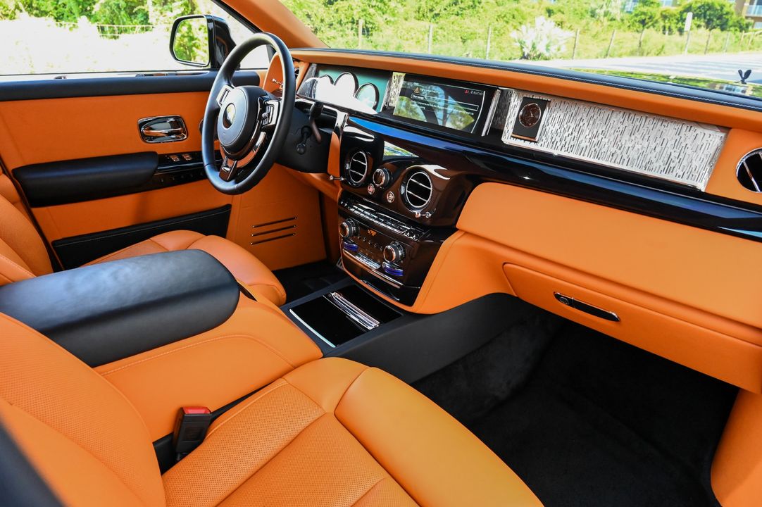 2018 Rolls-Royce Phantom