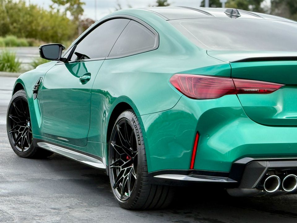 2025 BMW M4