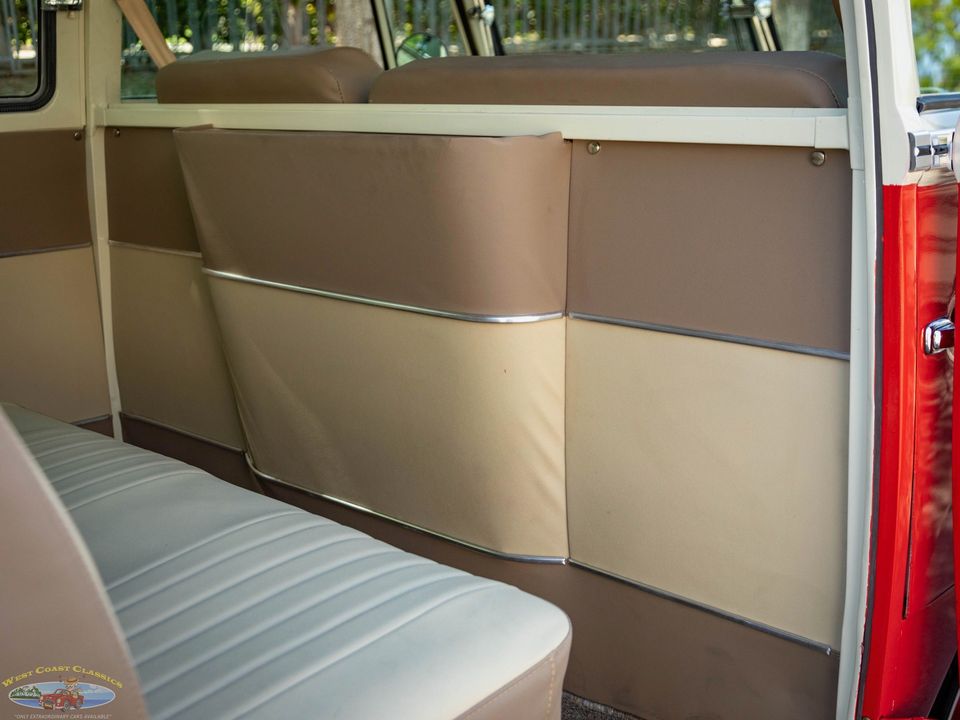 1975 Volkswagen 23 Window Samba