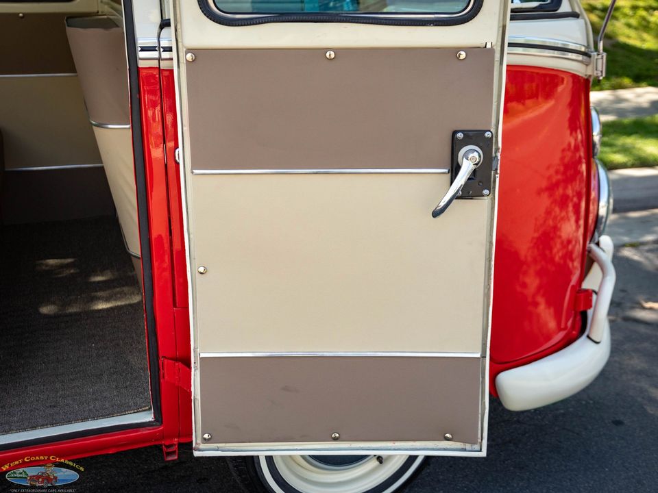 1975 Volkswagen 23 Window Samba