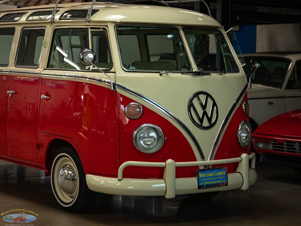 1975 Volkswagen 23 Window Samba
