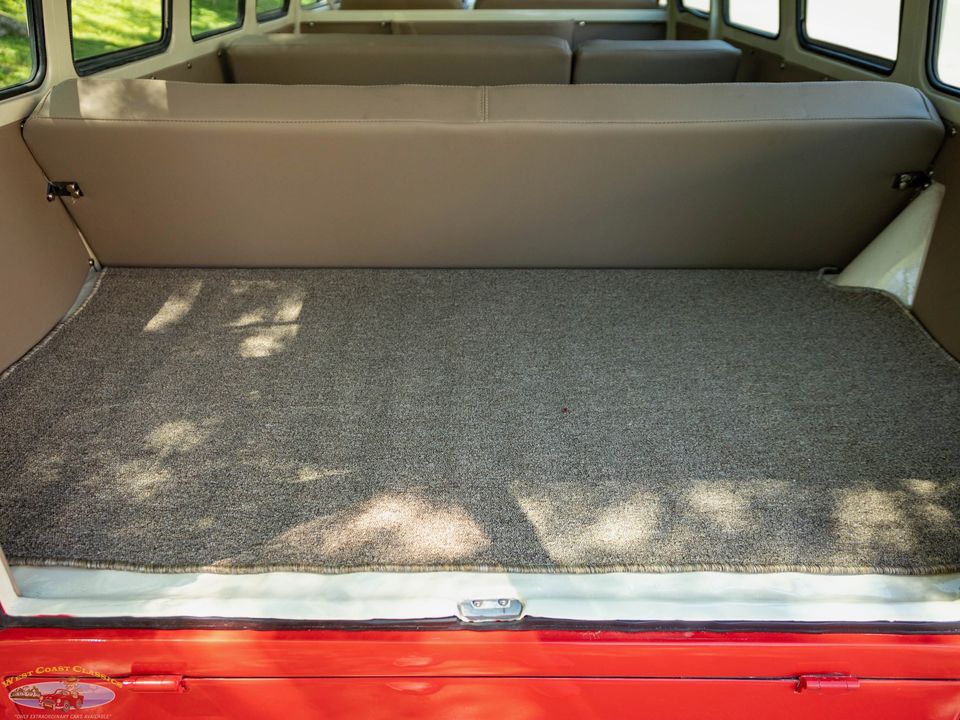 1975 Volkswagen 23 Window Samba