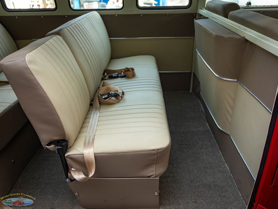 1975 Volkswagen 23 Window Samba