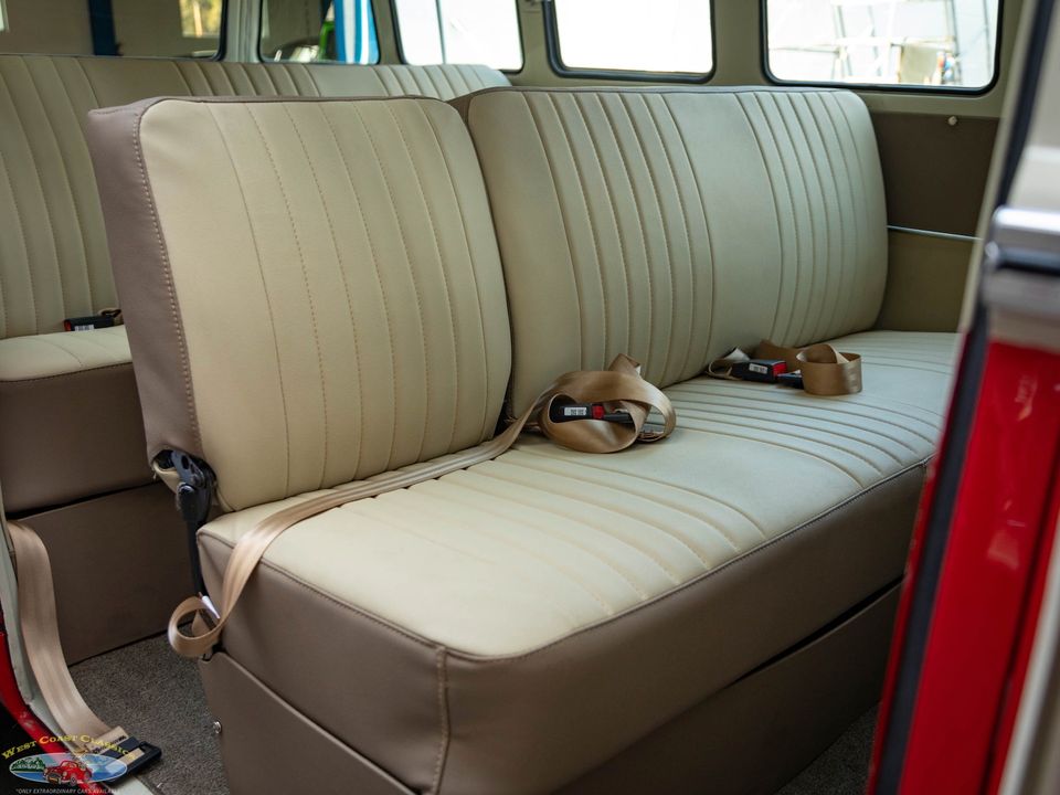 1975 Volkswagen 23 Window Samba