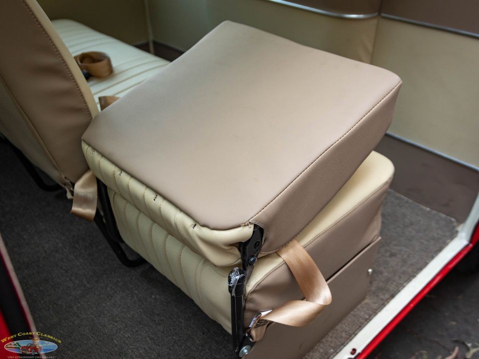 1975 Volkswagen 23 Window Samba