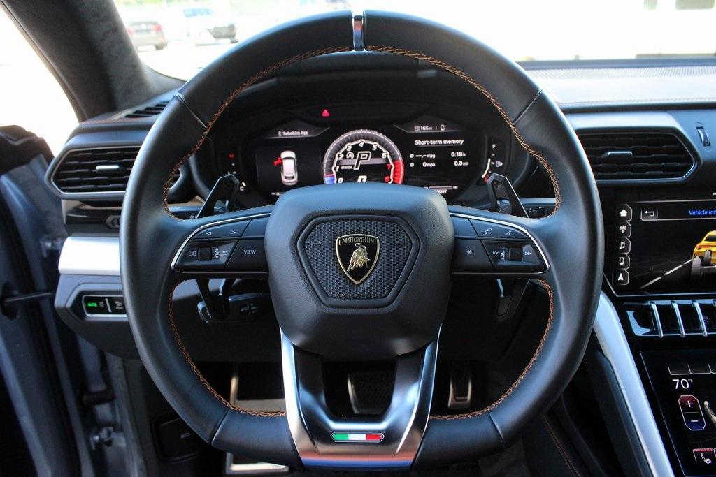 2020 Lamborghini Urus