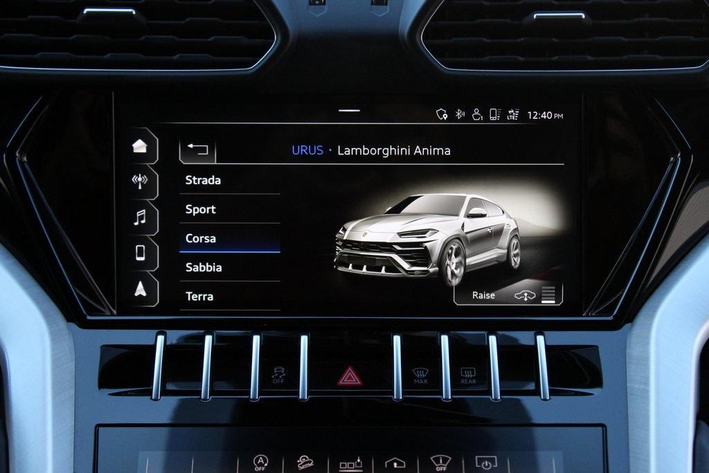 2020 Lamborghini Urus