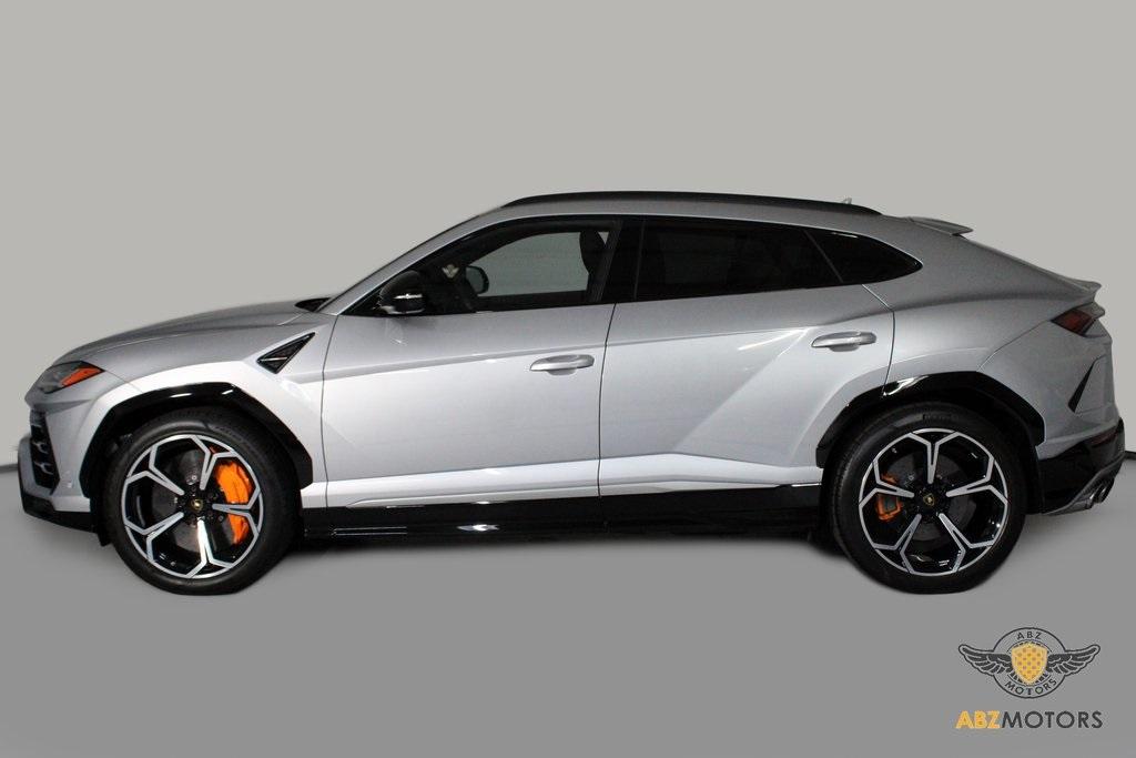 2020 Lamborghini Urus