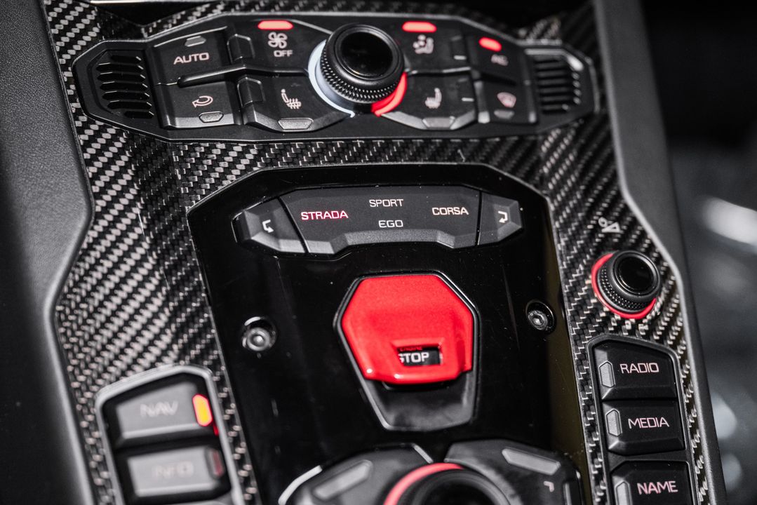 2018 Lamborghini Aventador S