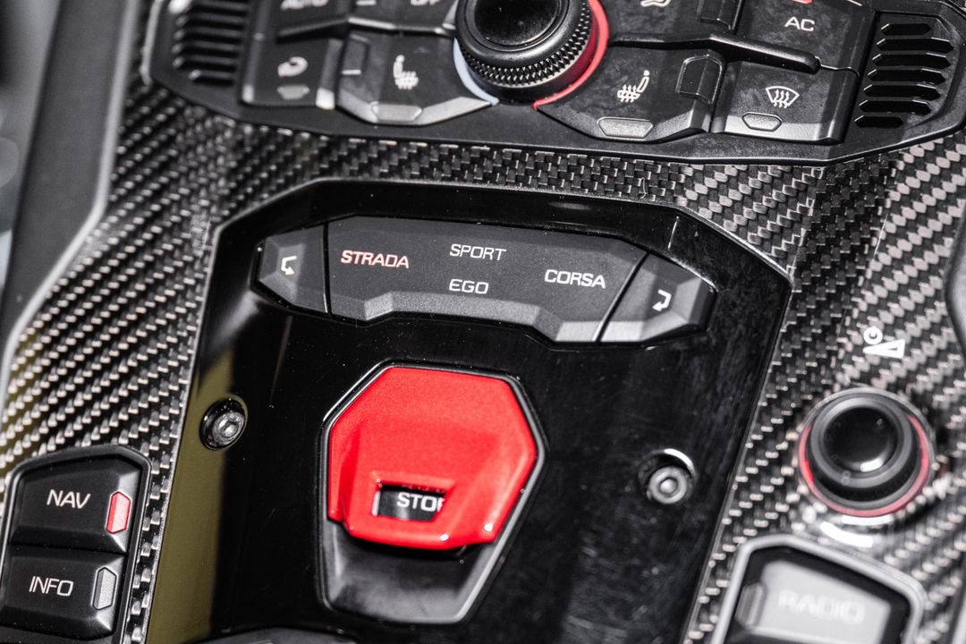 2018 Lamborghini Aventador S