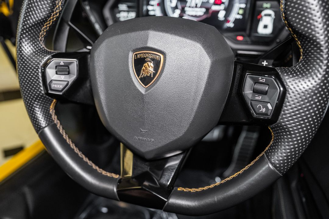 2018 Lamborghini Aventador S
