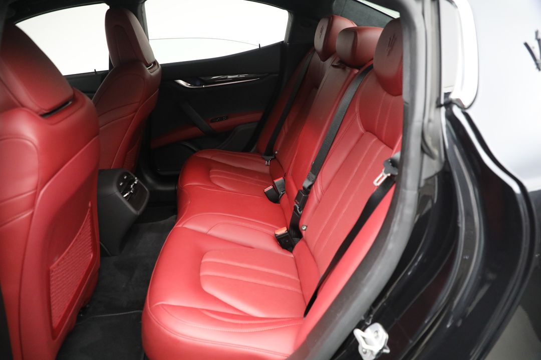 2022 Maserati Ghibli