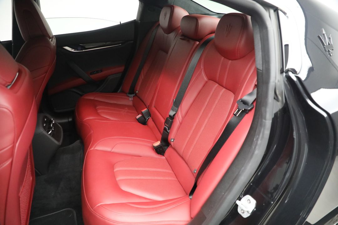 2022 Maserati Ghibli